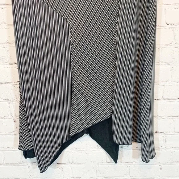 Deux Mille gray black striped skirt uneven hem line - Picture 3 of 7
